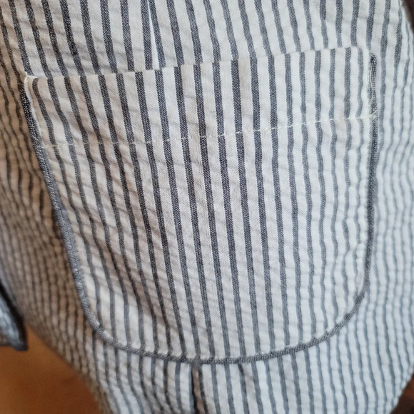 Maurices grey/White Striped blaser. NWOT - Picture 6 of 10